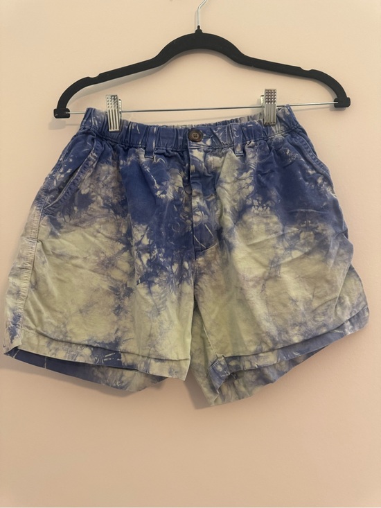 chubbies Other - Chubbies Tie-Dye Blue and Cream 5inch Inseam Shorts